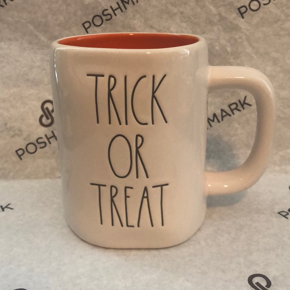 Rae Dunn TRICK OR TREAT mug